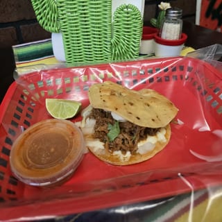 Birria Mulita