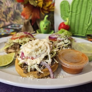 Sopes(3)
